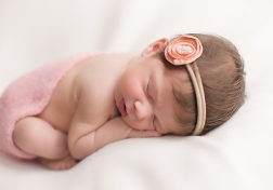 newborn photography Megan Schiraldi Photography Orange COunty NY Child and family photographer